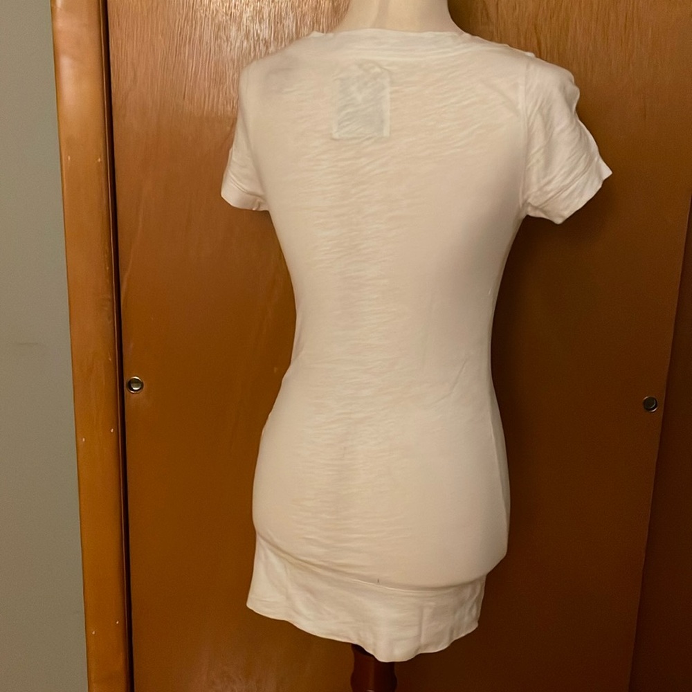 American Eagle white short sleeves T-shirt..Size S, embroidered flowers / eagle - Picture 5 of 17